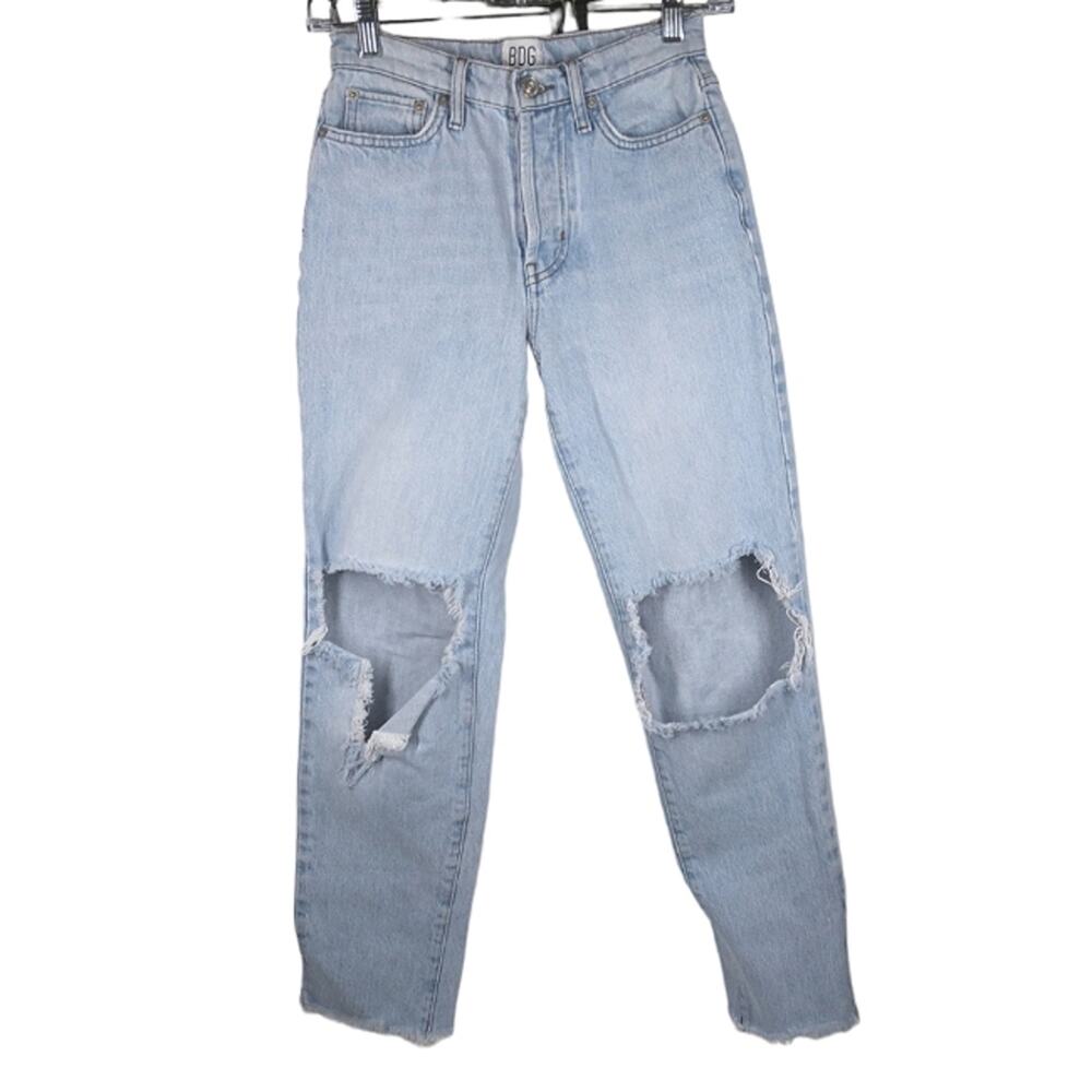BDG Urban Outfitters Slim Straight Destroyed Jeans size 24